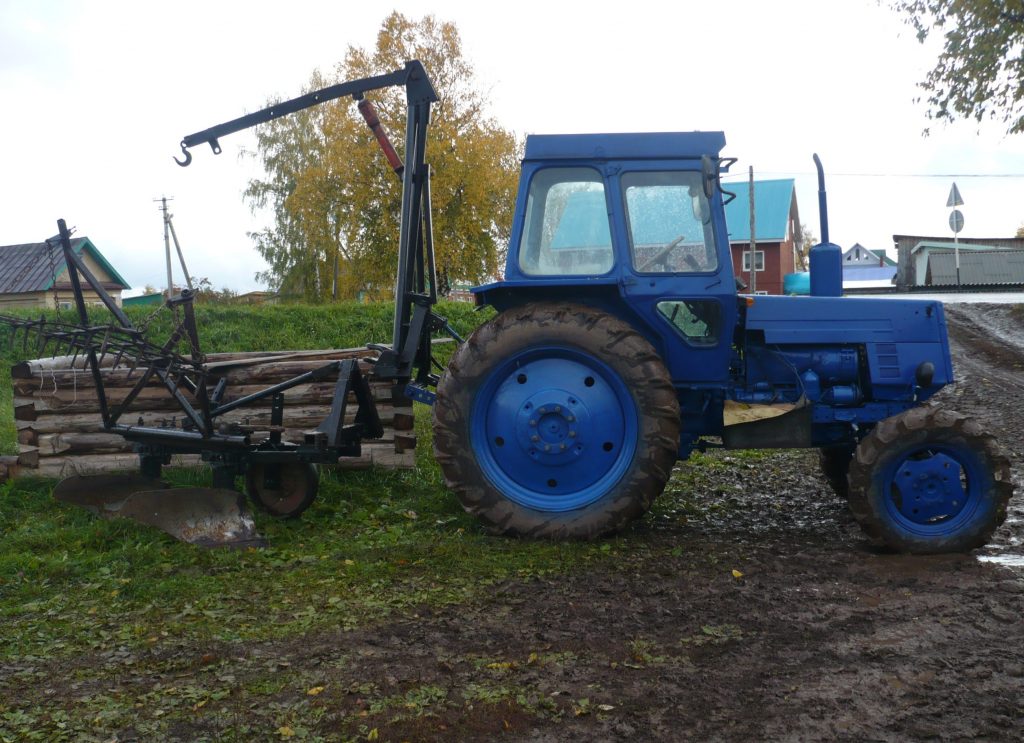 Права на трактор в Новомосковске
